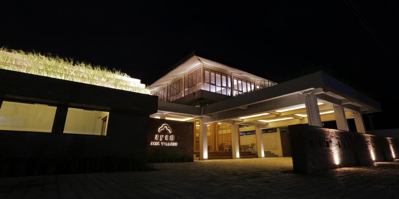 Ayom Java Village Solo Exteriör bild